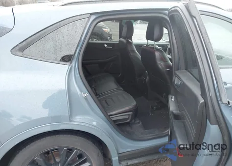 2023 Ford Escape St-Line Elite z USA, uszkodzony, nr VIN 1FMCU9PA0PUA94335